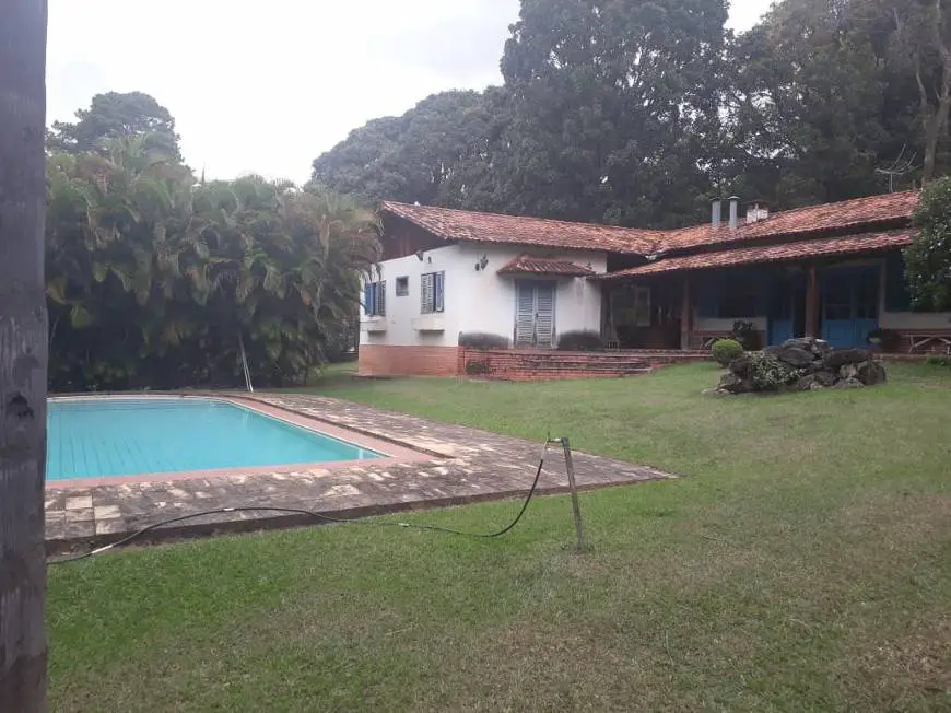 Foto 1 de Casa com 5 Quartos à venda, 516m² em Braúnas, Belo Horizonte