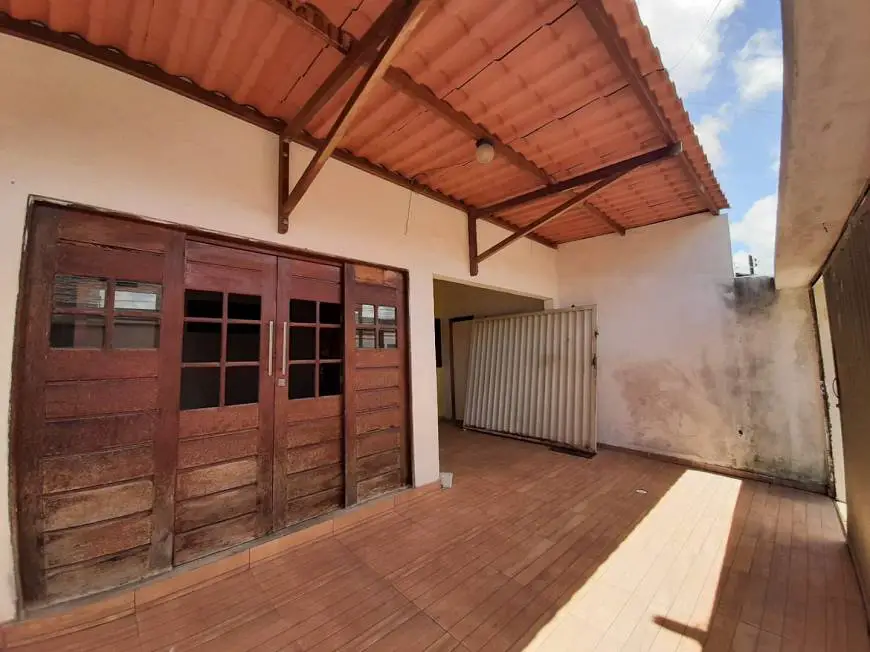 Foto 2 de Casa com 9 Quartos à venda, 300m² em Jacintinho, Maceió