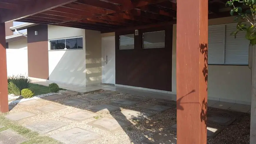 Foto 1 de Casa de Condomínio com 3 Quartos para alugar, 100m² em Jardim Santa Helena, Mogi Mirim
