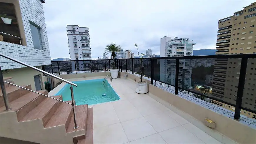 Foto 1 de Cobertura com 4 Quartos à venda, 347m² em Embaré, Santos