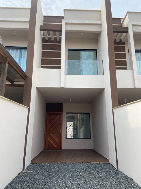 Foto 1 de Sobrado com 2 Quartos para alugar, 76m² em Jardim Sofia, Joinville