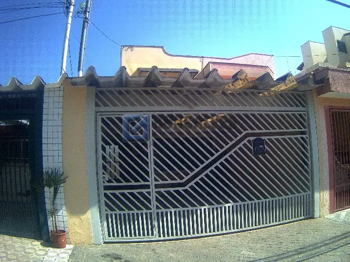 Foto 1 de Sobrado com 3 Quartos à venda, 200m² em Vila Sao Pedro, Santo André