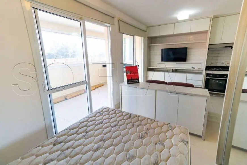 Foto 3 de Apartamento com 1 Quarto à venda, 40m² em Santo Amaro, São Paulo
