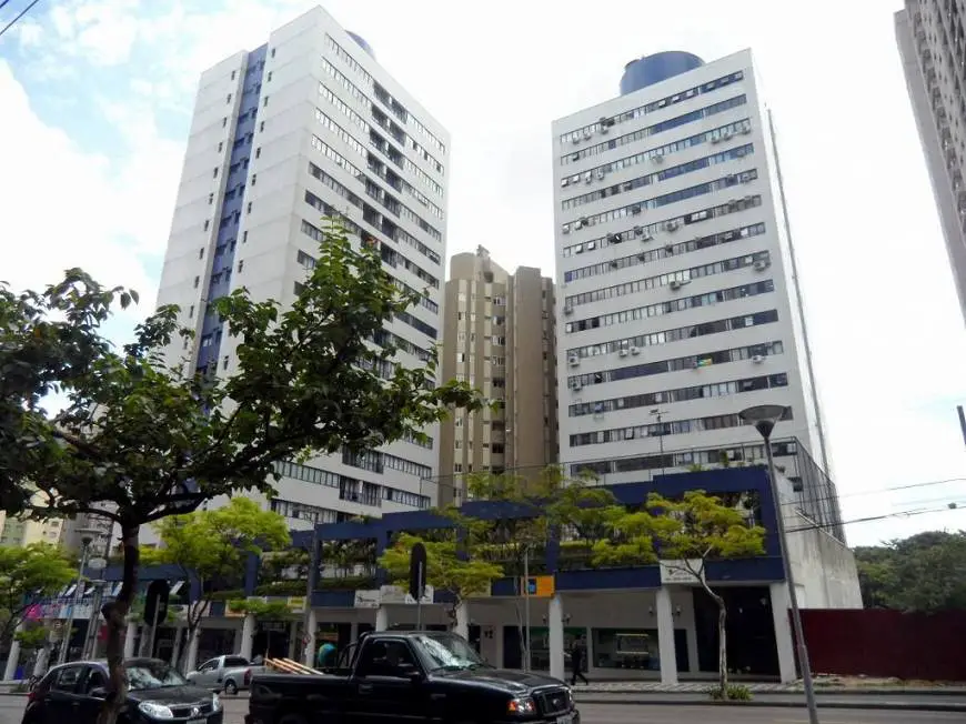 Foto 1 de Apartamento com 2 Quartos para alugar, 79m² em Bigorrilho, Curitiba