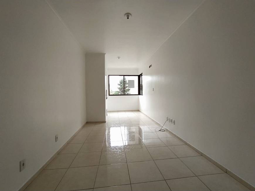 Foto 2 de Apartamento com 2 Quartos para alugar, 60m² em Centro, Lajeado