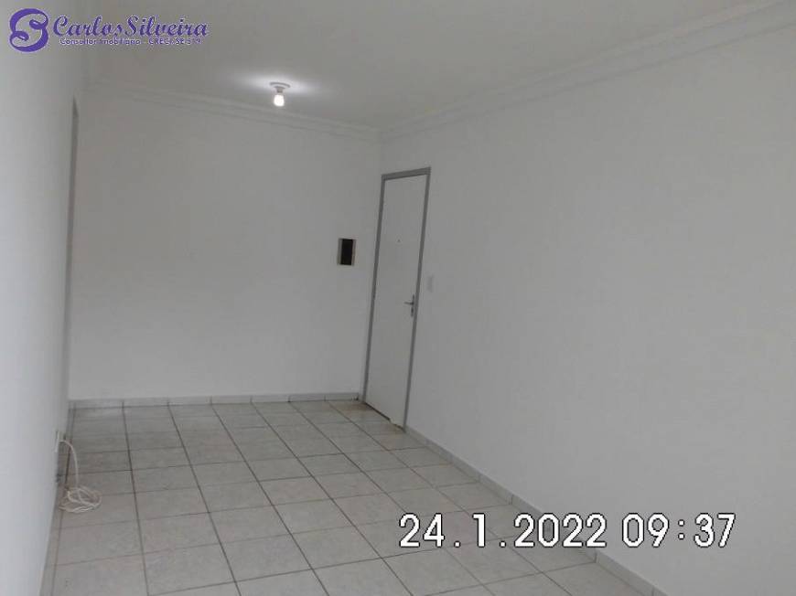 Foto 2 de Apartamento com 2 Quartos para alugar, 69m² em Farolândia, Aracaju
