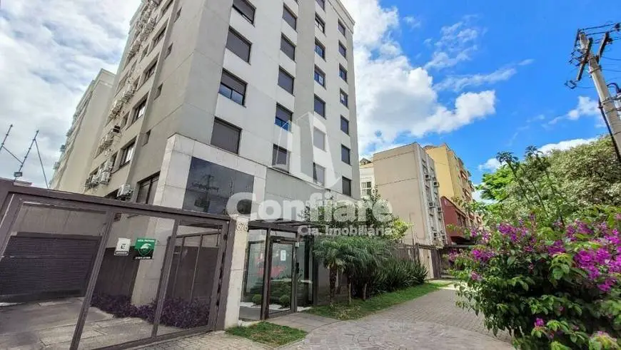 Foto 1 de Apartamento com 2 Quartos à venda, 66m² em Farroupilha, Porto Alegre