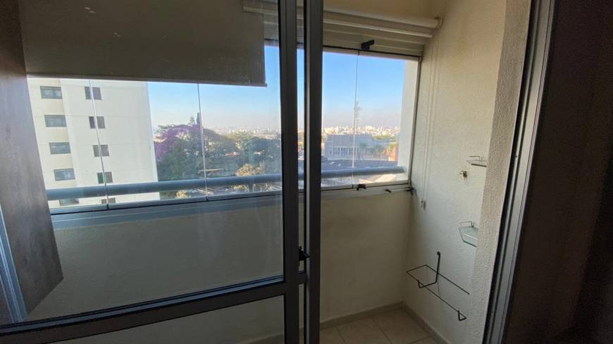Foto 3 de Apartamento com 2 Quartos para venda ou aluguel, 56m² em Vila Vermelha, São Paulo