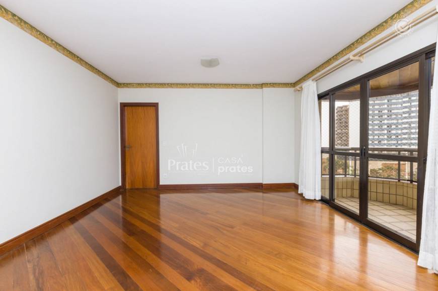 Foto 2 de Apartamento com 3 Quartos para alugar, 107m² em Água Verde, Curitiba
