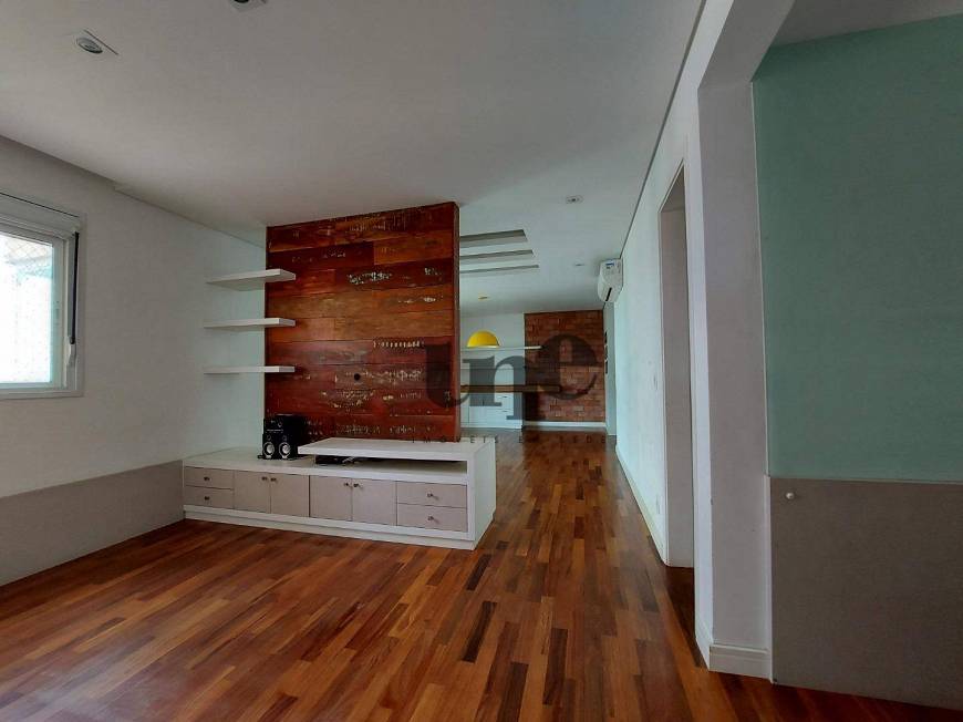 Foto 4 de Apartamento com 3 Quartos para alugar, 131m² em Ecoville, Curitiba