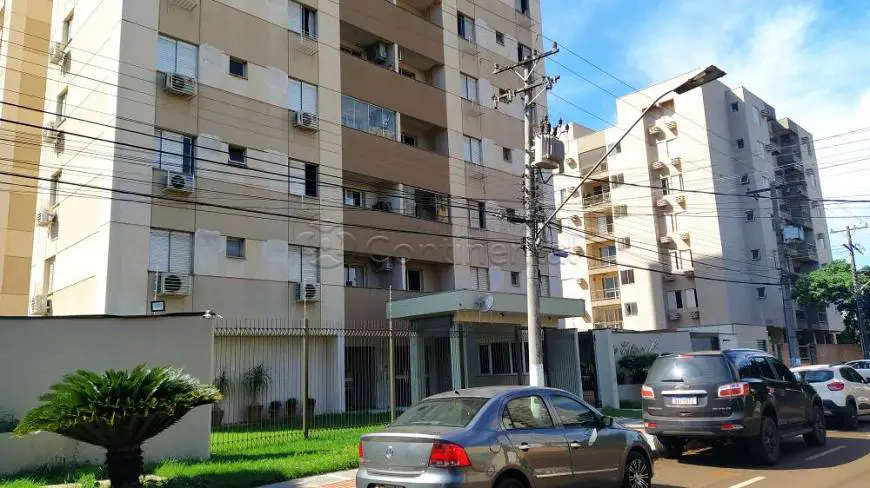 Foto 2 de Apartamento com 3 Quartos à venda, 118m² em Jardim Central, Dourados