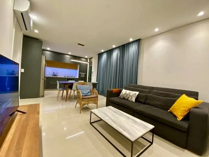 Foto 1 de Apartamento com 3 Quartos para alugar, 90m² em Jurerê, Florianópolis