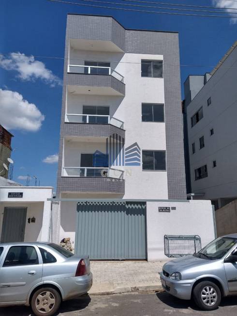 Foto 1 de Apartamento com 3 Quartos à venda, 30m² em Masterville, Sarzedo