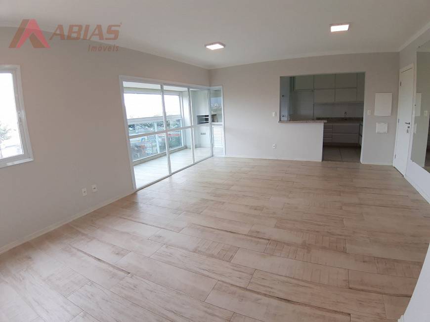 Foto 2 de Apartamento com 3 Quartos para alugar, 150m² em Parque Faber Castell I, São Carlos