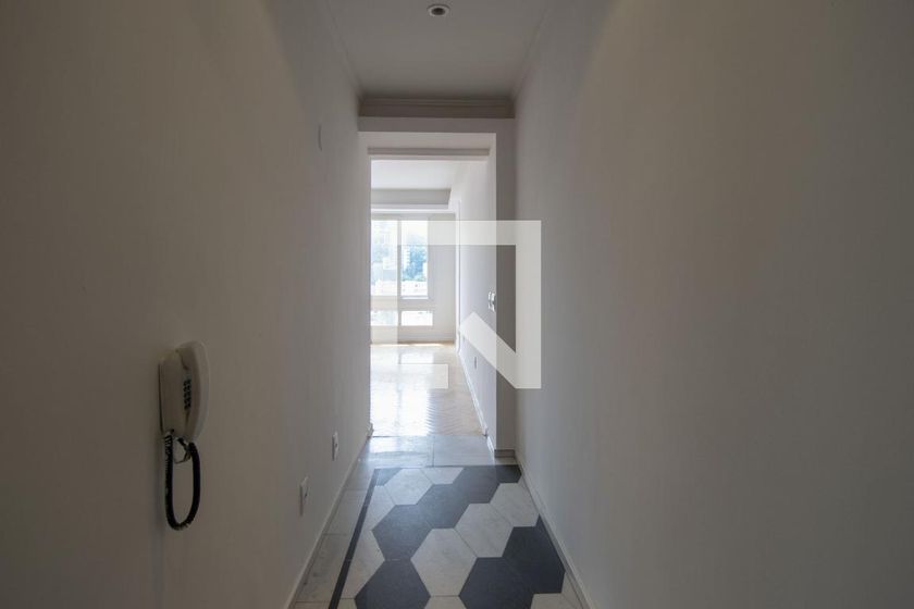 Foto 1 de Apartamento com 3 Quartos para alugar, 116m² em Santa Cecília, Porto Alegre