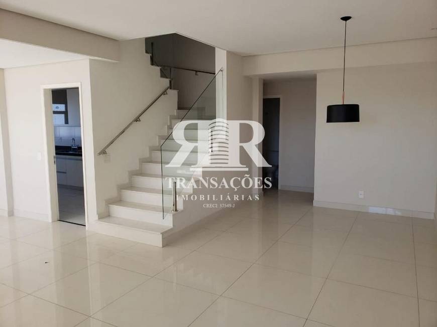 Foto 1 de Apartamento com 3 Quartos à venda, 182m² em Vila Santa Tereza, Bauru