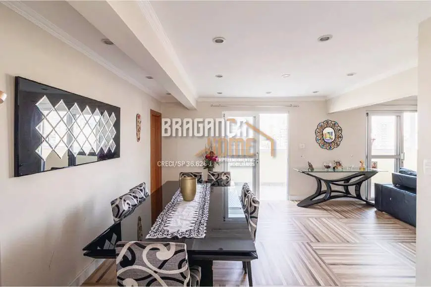 Foto 1 de Apartamento com 4 Quartos à venda, 166m² em Aclimação, São Paulo
