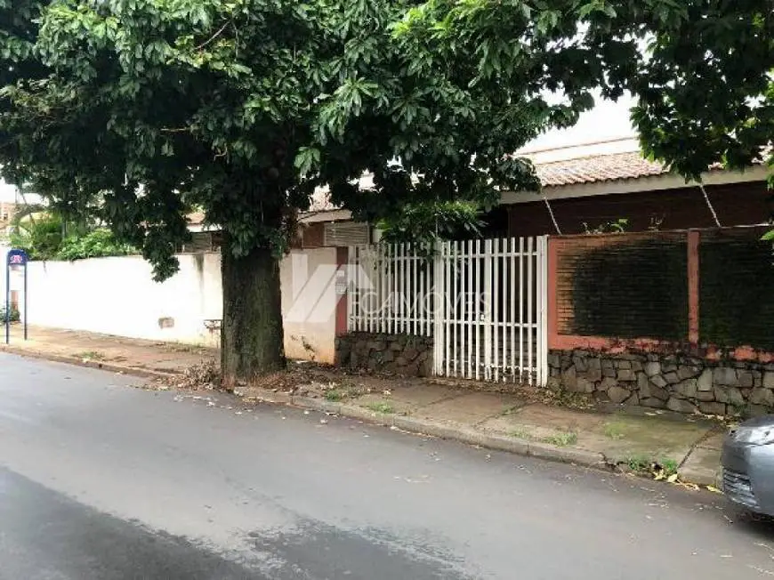 Foto 1 de Apartamento com 4 Quartos à venda, 327m² em Jardim Sumare, Ribeirão Preto