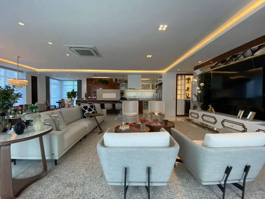 Foto 1 de Apartamento com 4 Quartos à venda, 260m² em Navegantes, Capão da Canoa