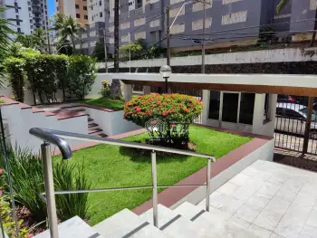 Foto 1 de Apartamento com 4 Quartos à venda, 135m² em Pituba, Salvador