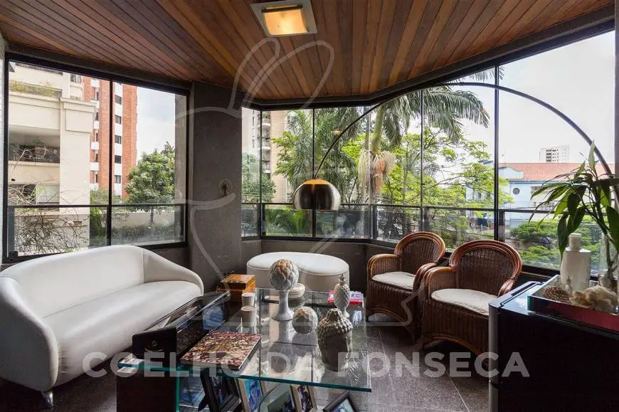 Foto 1 de Apartamento com 4 Quartos à venda, 280m² em Vila Beatriz, São Paulo