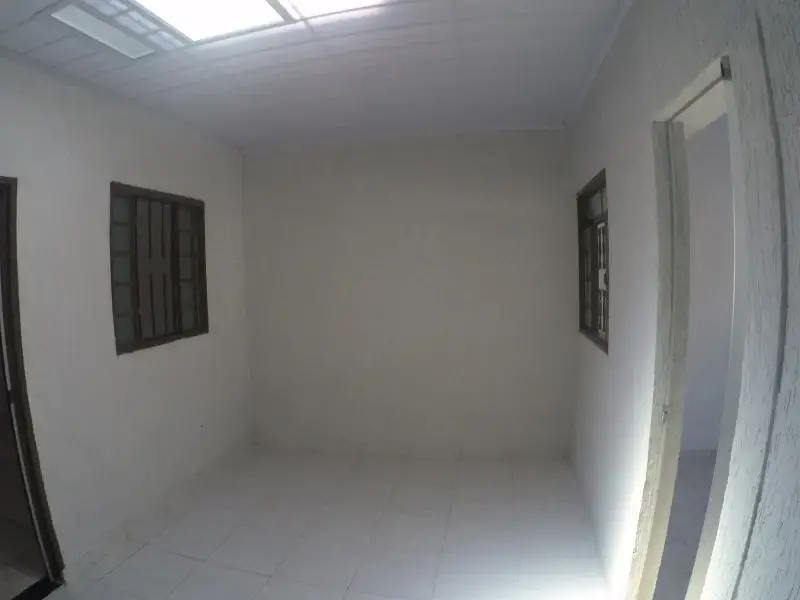 Foto 2 de Casa com 2 Quartos para alugar, 70m² em Cruzeiro Velho, Brasília