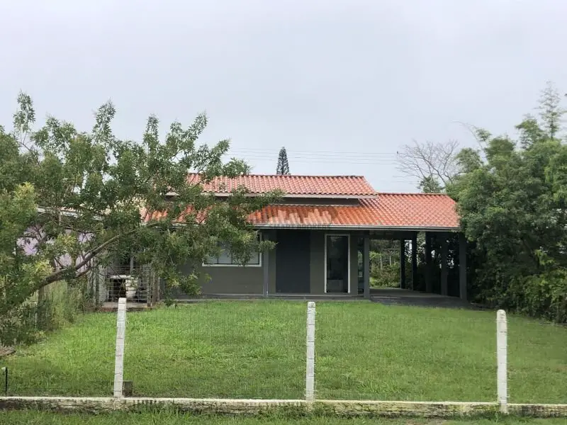 Foto 1 de Casa com 2 Quartos para alugar, 65m² em Ibiraquera, Imbituba