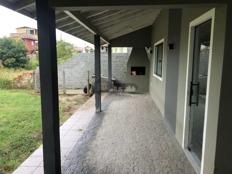 Foto 3 de Casa com 2 Quartos para alugar, 65m² em Ibiraquera, Imbituba