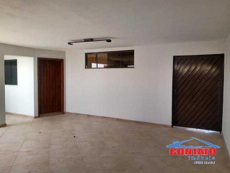 Foto 1 de Casa com 3 Quartos para alugar, 100m² em Residencial Itamarati, São Carlos