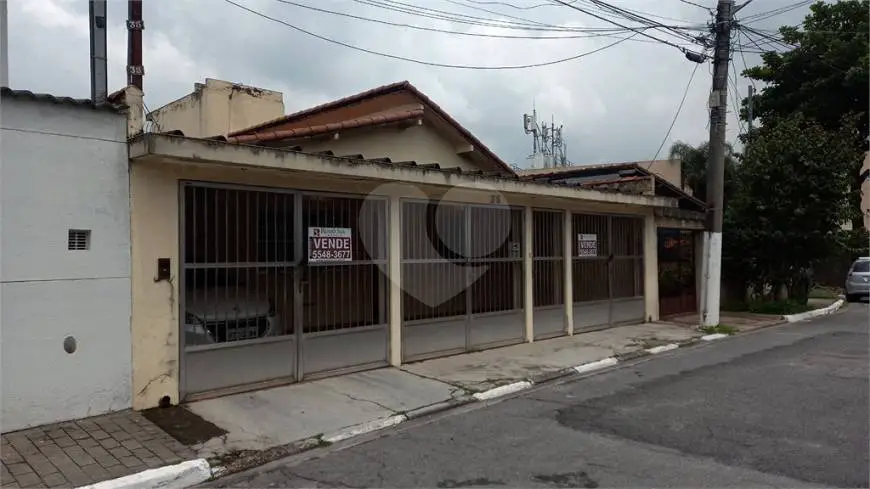 Foto 1 de Casa com 3 Quartos à venda, 220m² em Socorro, São Paulo