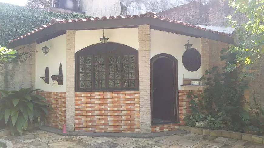 Foto 1 de Sobrado com 4 Quartos para alugar, 300m² em Penha, São Paulo