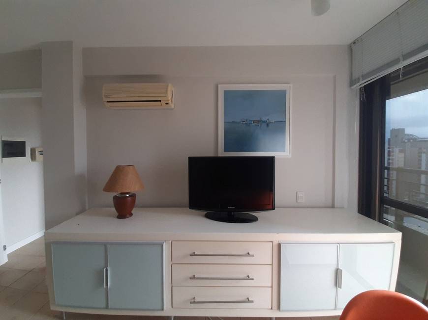 Foto 1 de Apartamento com 1 Quarto para alugar, 42m² em Centro, Florianópolis