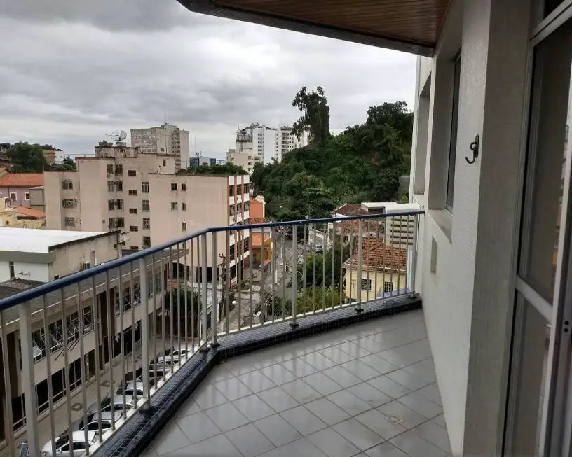 Foto 1 de Apartamento com 2 Quartos para alugar, 74m² em São Domingos, Niterói