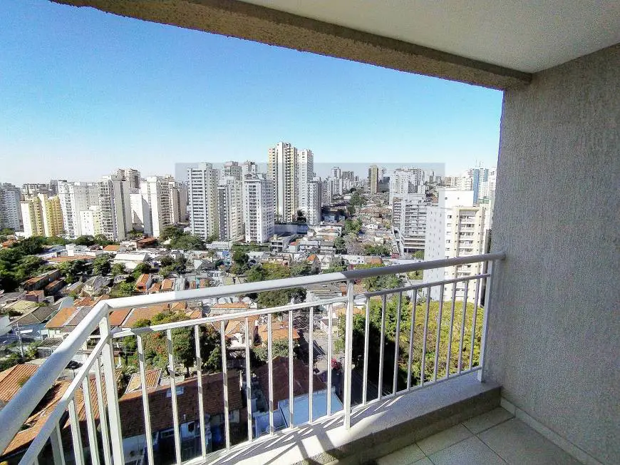 Foto 1 de Apartamento com 2 Quartos à venda, 53m² em Vila Romana, São Paulo