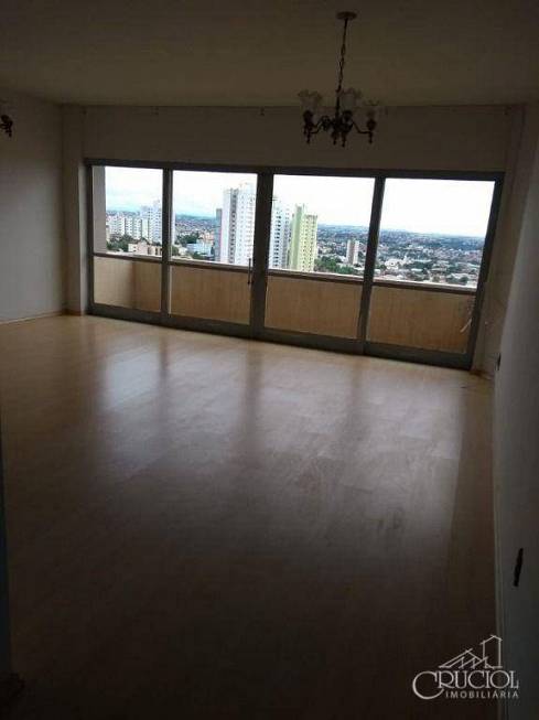 Foto 2 de Apartamento com 3 Quartos para alugar, 137m² em Centro, Londrina
