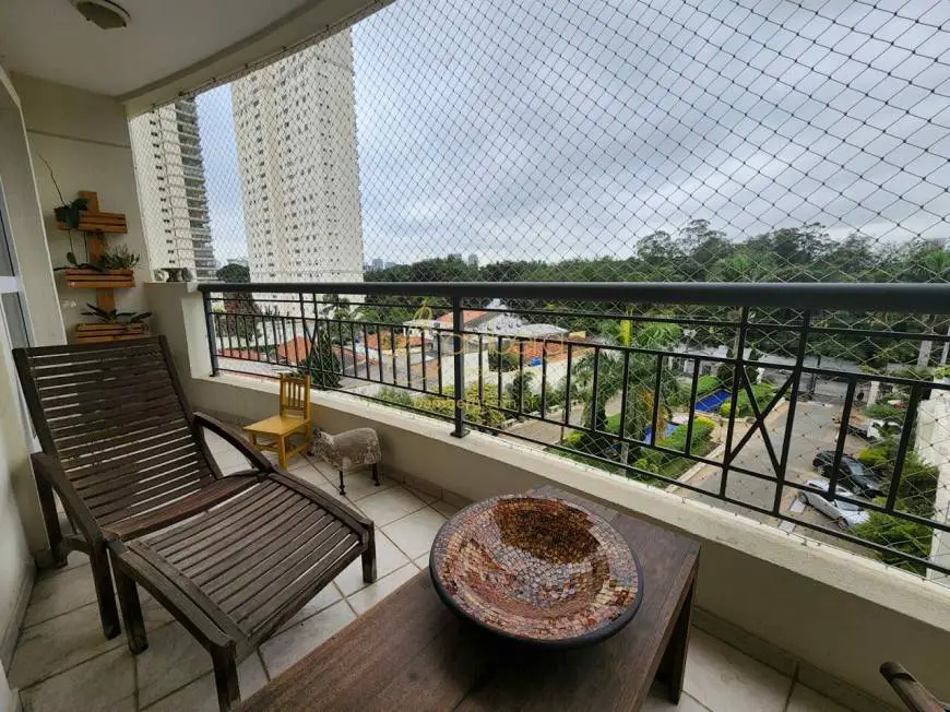 Foto 3 de Apartamento com 3 Quartos para alugar, 115m² em Granja Julieta, São Paulo