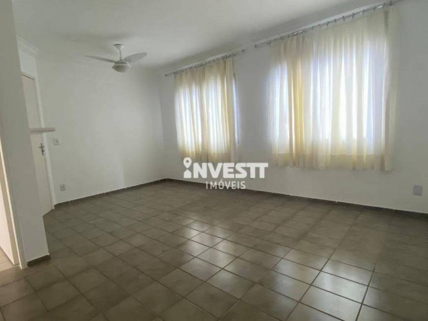 Foto 3 de Apartamento com 3 Quartos para alugar, 89m² em Setor Bela Vista, Goiânia