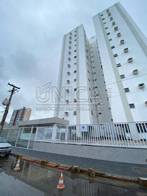 Foto 1 de Apartamento com 3 Quartos à venda, 120m² em Treze de Julho, Aracaju