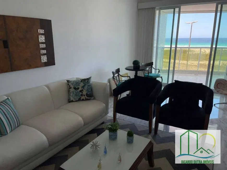 Foto 3 de Apartamento com 4 Quartos à venda, 130m² em Balneario Das Dunas, Cabo Frio
