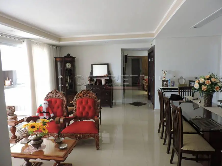 Foto 1 de Apartamento com 4 Quartos à venda, 210m² em Centro, Araçatuba