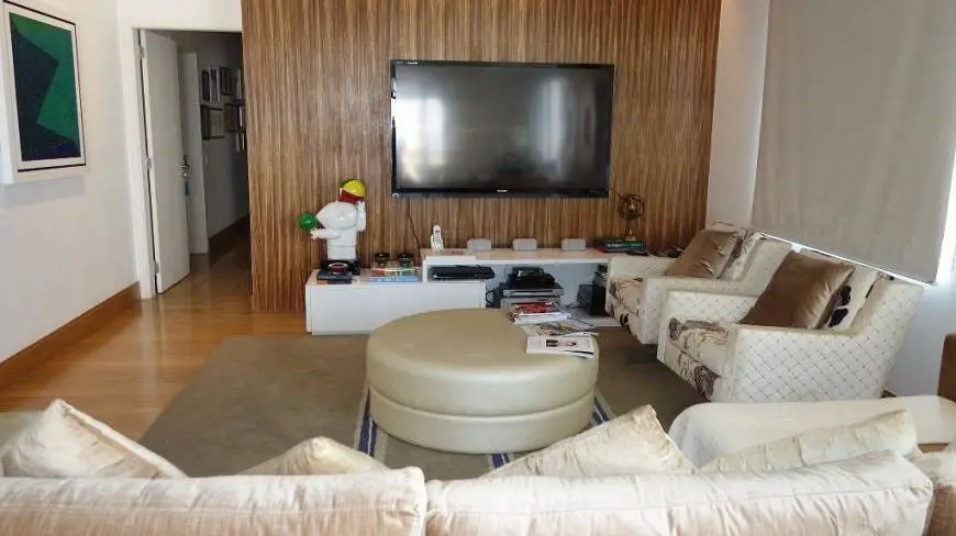 Foto 1 de Apartamento com 4 Quartos para alugar, 310m² em Paraíso, São Paulo