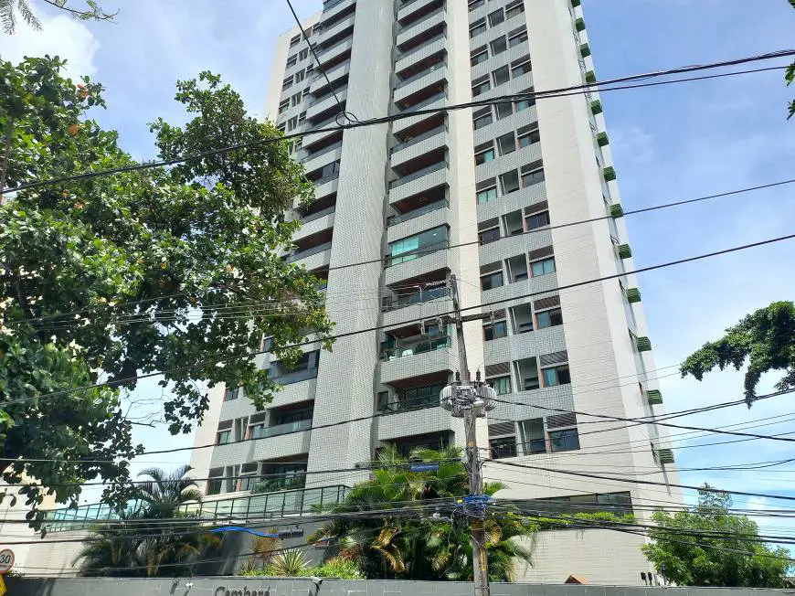 Foto 2 de Apartamento com 4 Quartos à venda, 120m² em Santana, Recife