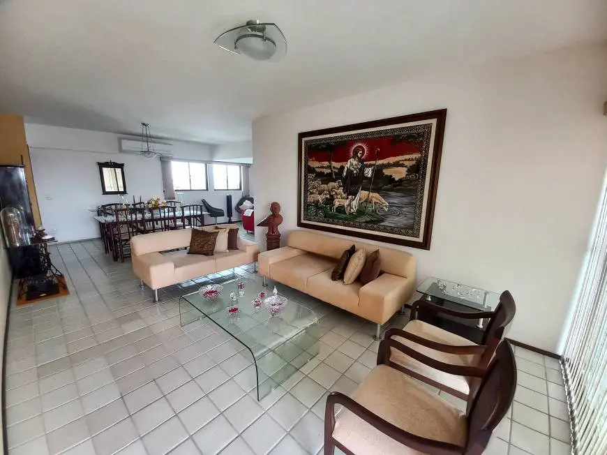 Foto 3 de Apartamento com 4 Quartos à venda, 120m² em Santana, Recife
