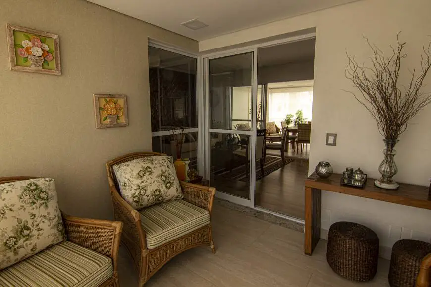 Foto 4 de Apartamento com 4 Quartos à venda, 139m² em Vila Romana, São Paulo
