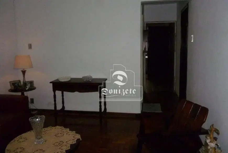 Foto 2 de Casa com 2 Quartos à venda, 192m² em Campestre, Santo André
