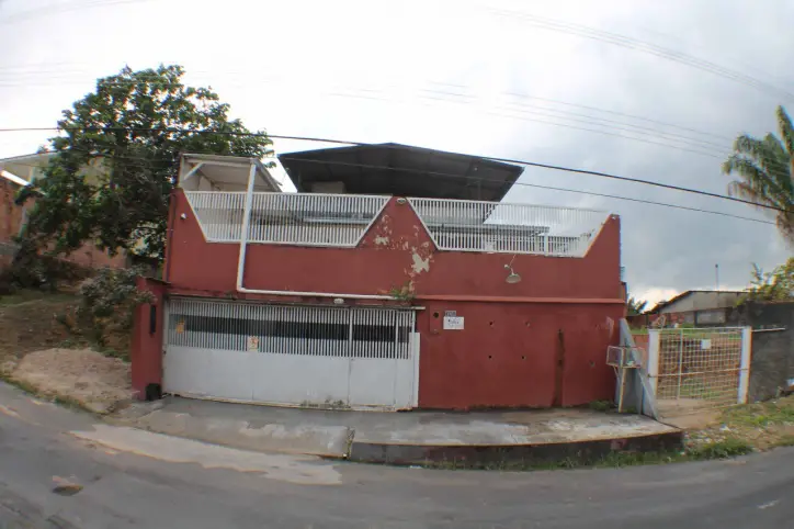 Foto 1 de Casa com 2 Quartos à venda, 120m² em Flores, Manaus
