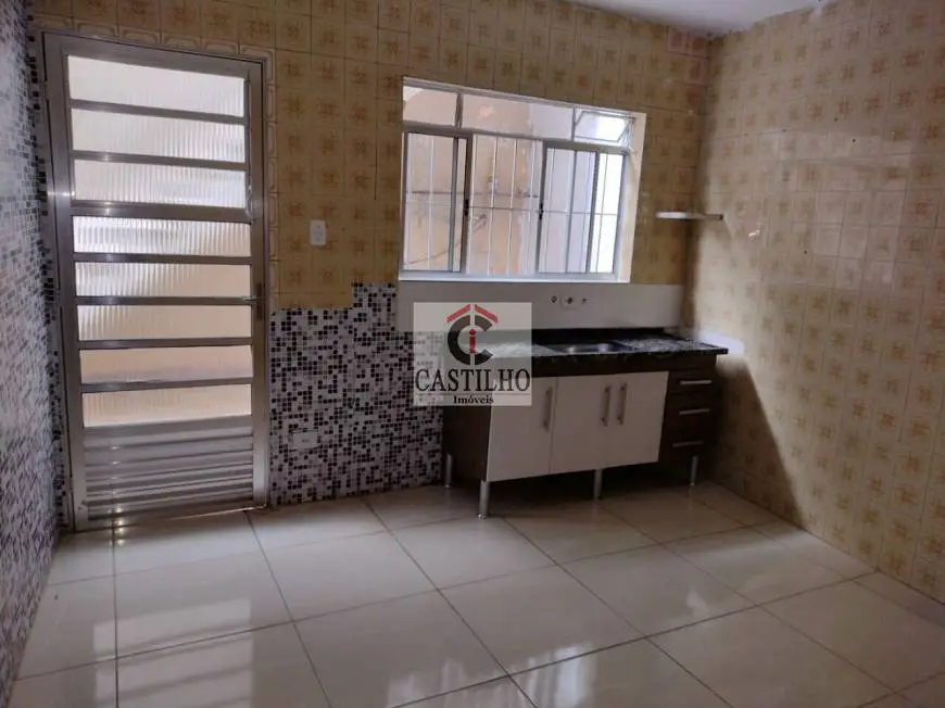 Foto 1 de Casa com 2 Quartos para alugar, 150m² em Vila Formosa, São Paulo