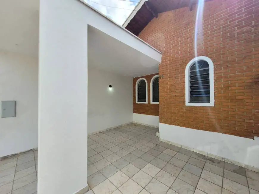 Foto 1 de Casa com 2 Quartos à venda, 87m² em Vila Monteiro, Piracicaba