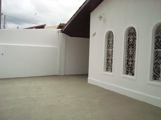 Foto 2 de Casa com 3 Quartos à venda, 130m² em Jardim Santa Inês I, São José dos Campos