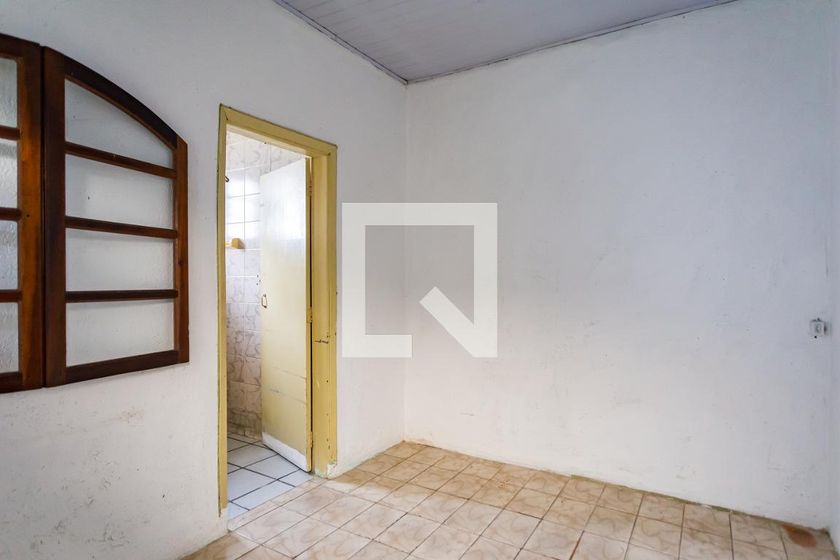 Foto 1 de Casa com 4 Quartos para alugar, 700m² em Quitaúna, Osasco